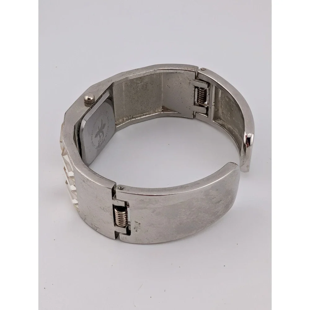 Cannes Watch Women 21mm Silver Case Bangle Band Crystals- New Battery